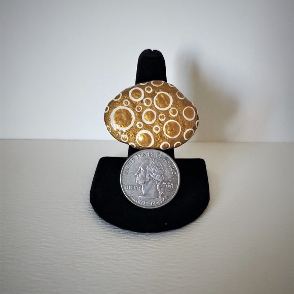 Hand Painted Dot Art Gold and Parchment Statement Ring, Cocktail Ring - Picture 6 of 9